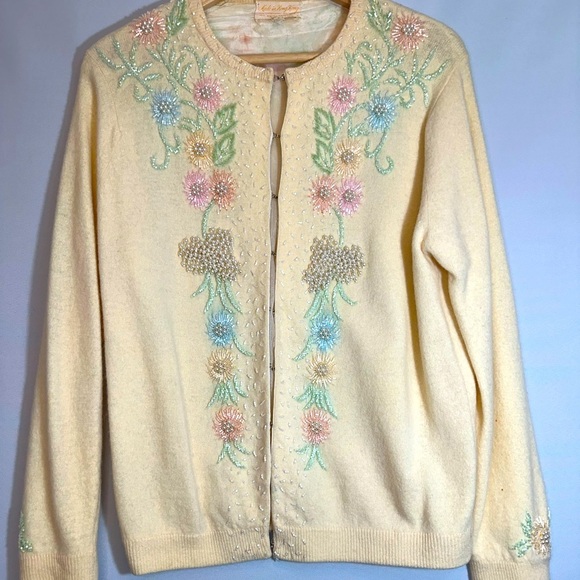 Vintage 1960’s Women’s Size L Angora Wool Beaded Floral Sweater Cardigan Lined - Picture 8 of 16
